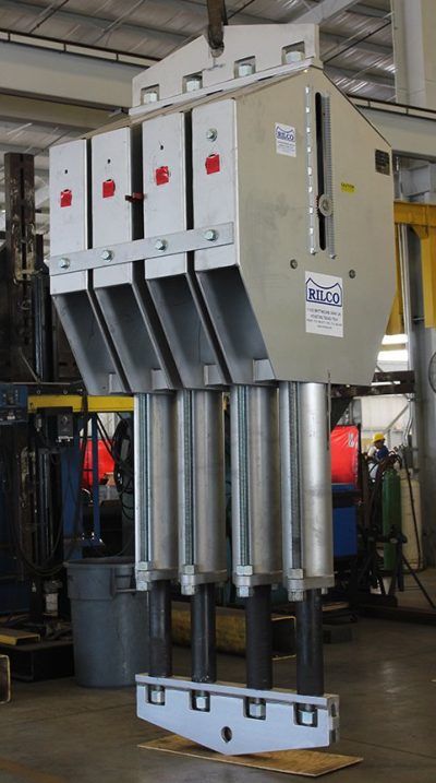 Design pipe supports in Houston Texas USA